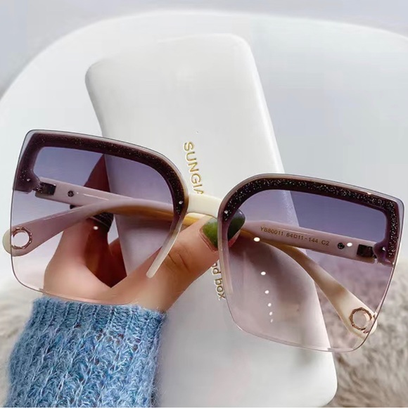 Oversized Sunglasses for Women Half Rim Eyebrow Frame Decorative Glasses (White) - Picture 3 of 4